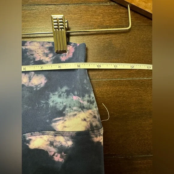 NWOT Lululemon Align High-Rise Pant 28" Circulate Tie Dye Mineral Blue M… - Picture 7 of 8